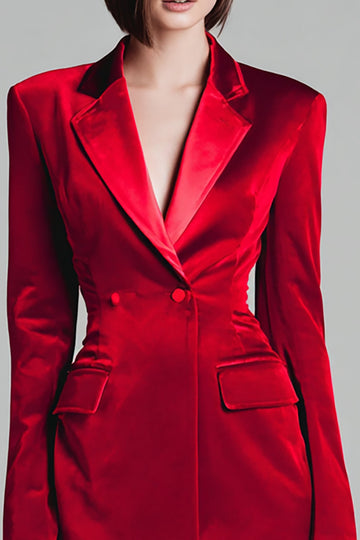 Robe blazer courte à revers crantés rouge velours